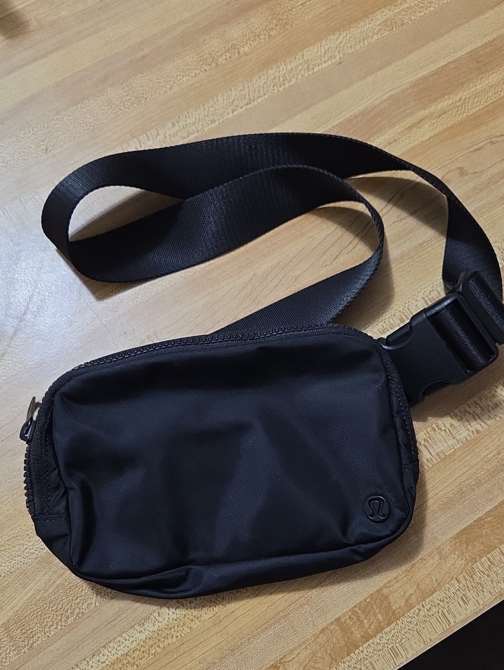 lululemon athletica Black Women's Belt Bag with Adjustable Strap